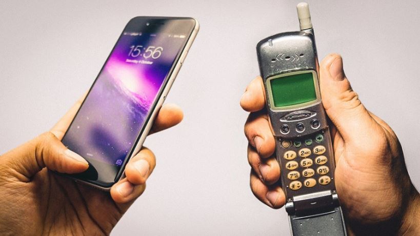 difference between a smartphone and a mobile phone