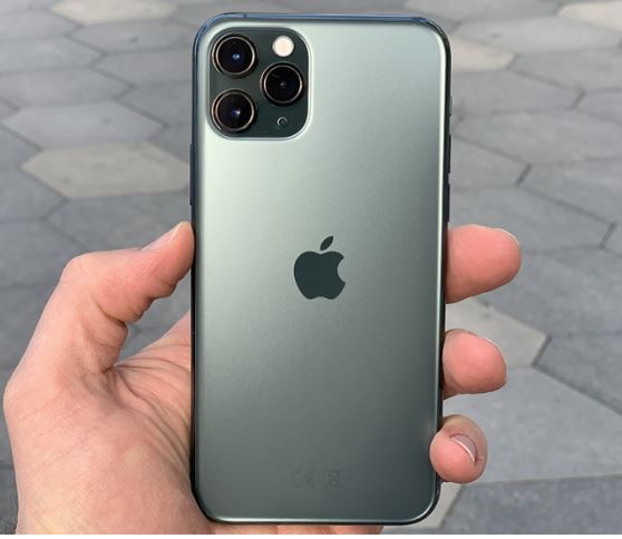 iPhone 11 Pro Size