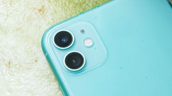 iPhone 11